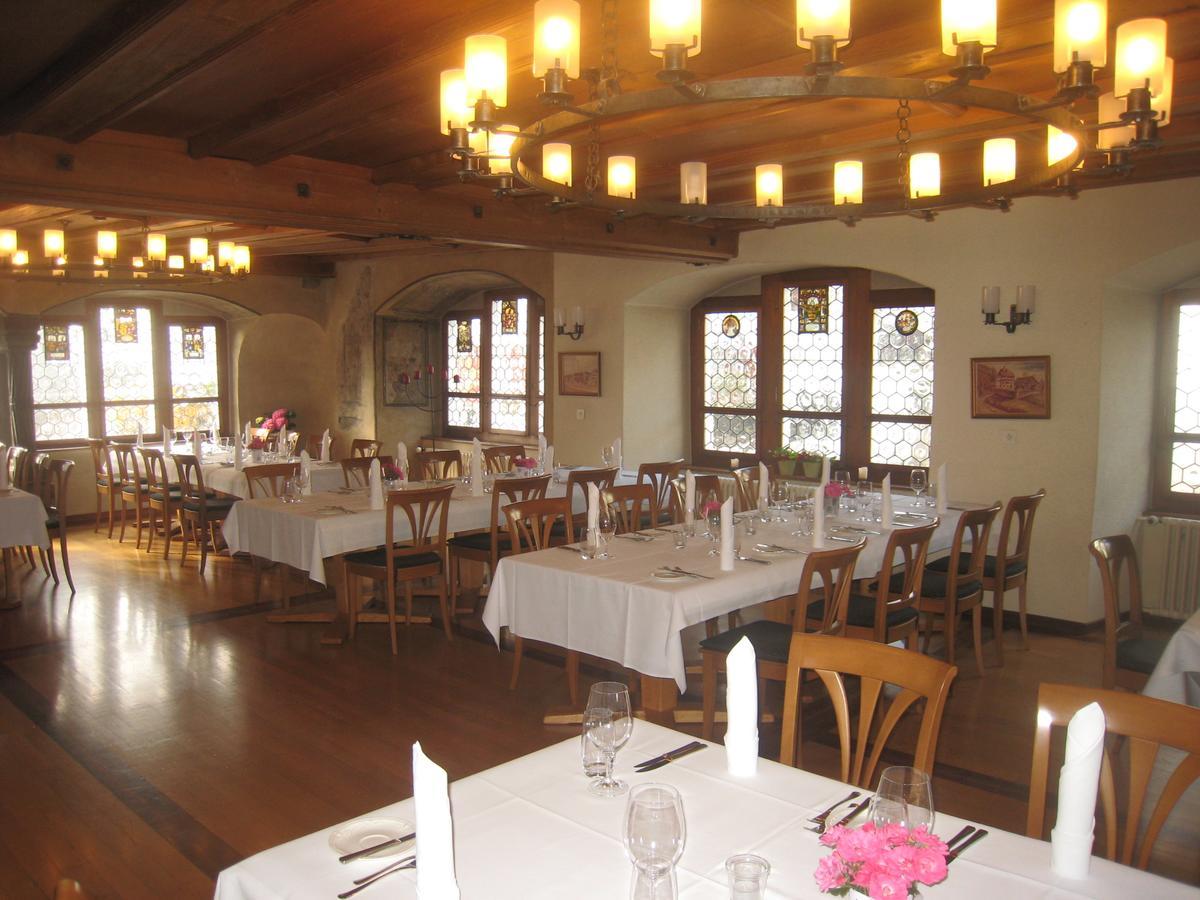 فندق فينفيلدنفي  Gasthaus Zum Trauben المظهر الخارجي الصورة